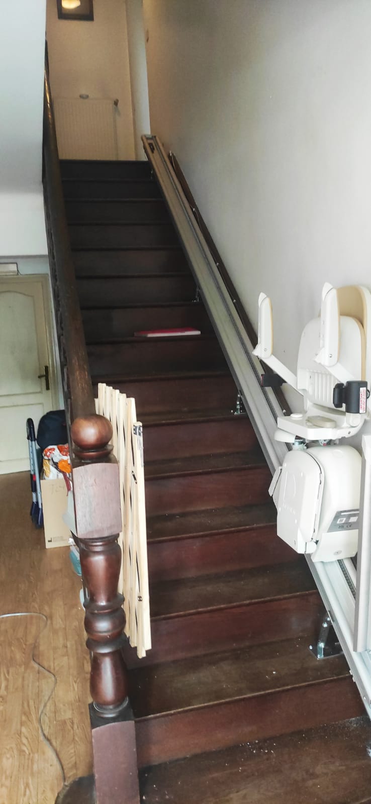 Installation d'un monte-escalier droit intérieur acorn à Bayonne